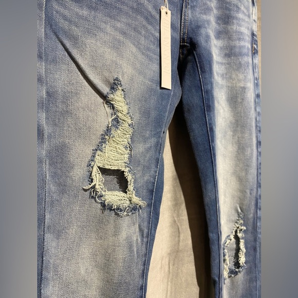 *NWT* Blank NYC Skinny Classique Mid-Rise Denim Distressed Jeans Size 24 - Picture 8 of 9